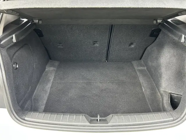 BMW 1 Serie 114i EDE 2014 Benzine 9