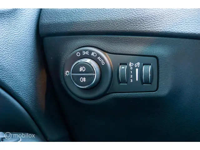 Jeep Compass 1.4 MultiAir Limited 2019 Benzine 23