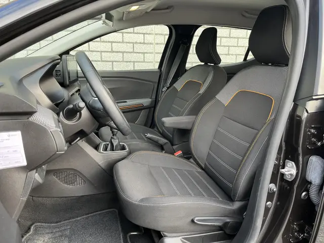 Dacia Sandero Stepway 1.0 TCe 90 Comfort 2023 Benzine 7