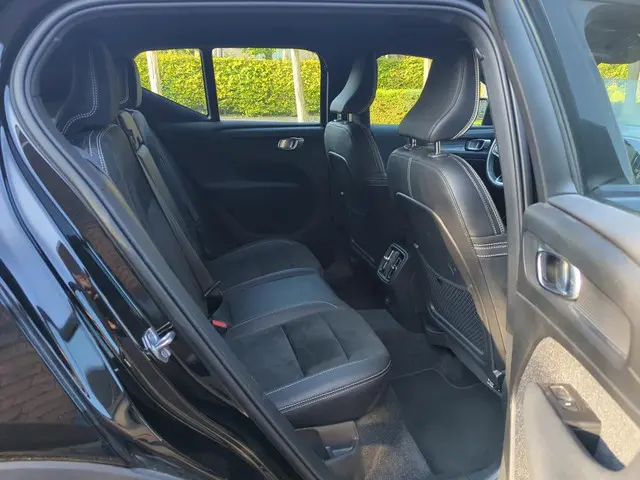 Volvo XC40 Recharge P8 AWD R-Design 2020 Elektrisch 5
