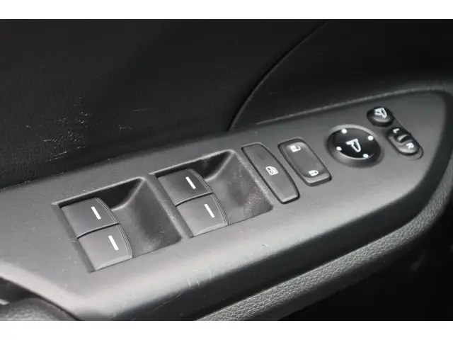 Honda Civic 1.0 i-VTEC Premium org. NL- auto 2019 Benzine 25