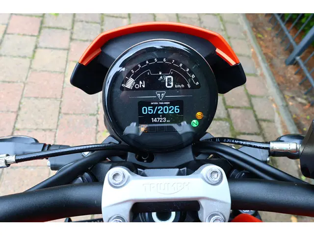 Triumph Trident 660 ABS MIVV EXHAUST 2023 Benzine 19