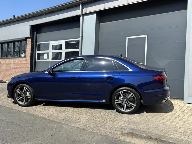 Audi A4 Limousine 40 TFSI Business Edition 2021 Benzine 9