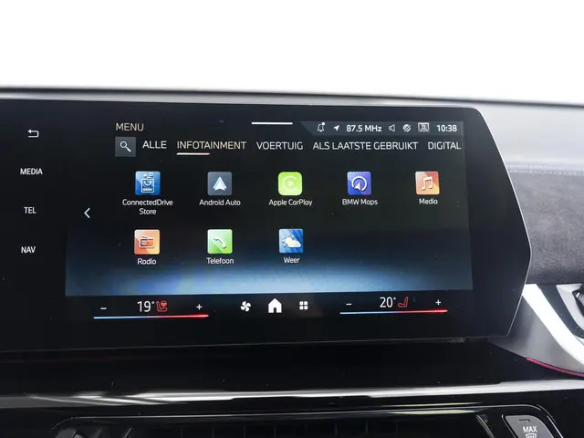 BMW iX2 eDrive20 2026 Elektrisch 39