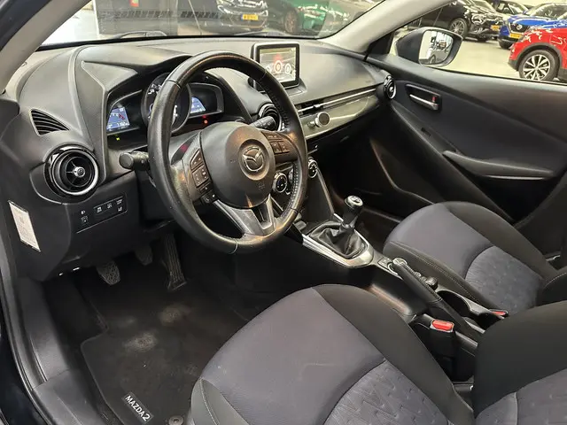 Mazda 2 1.5 Skyactiv-G GT-M Line 2016 Benzine 3