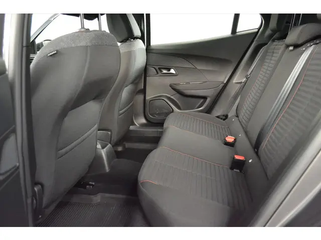 Peugeot 2008 1.2 Puretech 130pk Active 2020 Benzine 13