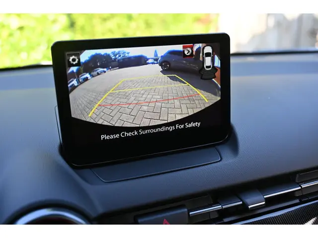 Mazda 2 SkyActiv-G 90 automaat Homura 2024 Benzine 14