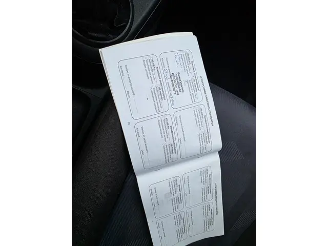 Suzuki Alto 1.0 Comfort EASSS 2013 Benzine 17