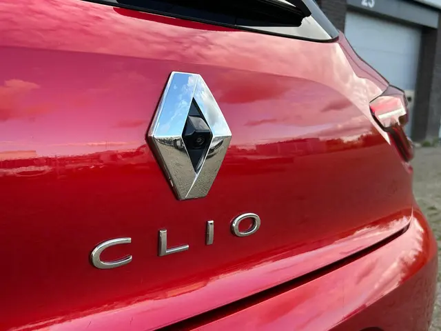 Renault Clio 1.0 TCe 90 Techno 2022 Benzine 5