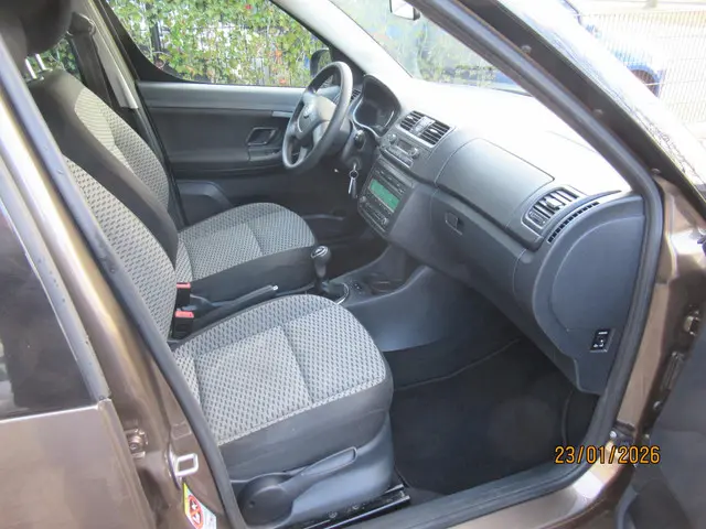 Škoda Roomster 1.2 TSI Ambition 2013 Benzine 9