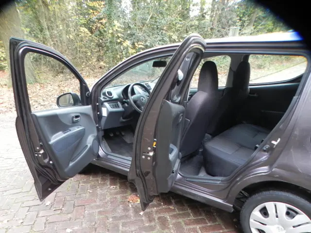 Nissan Pixo 1.0 Visia 2013 Benzine 6