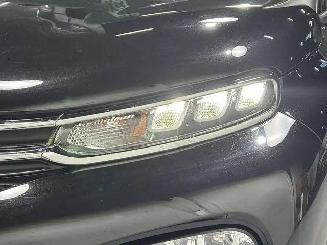 Citroën C3 Aircross 1.2 PureTech Feel 2017 Benzine 24