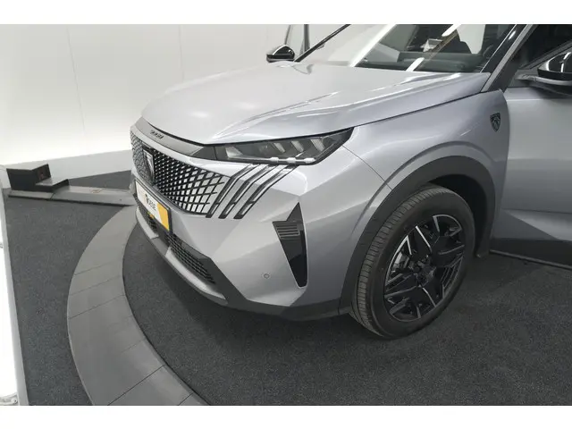 Peugeot 5008 HYbrid 145 e-DCS6 GT 2025 Hybride Benzine 13