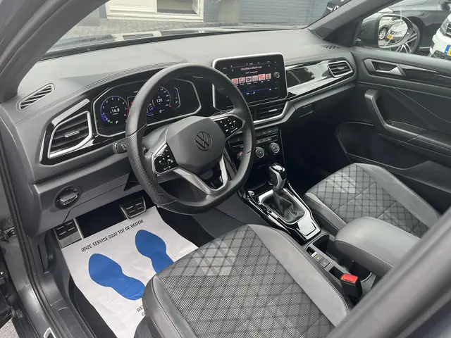 Volkswagen T-Roc 1.5 TSi DSG R-Line (2X) 2022 Benzine 14