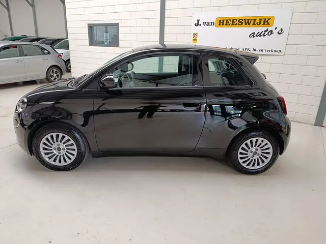 Fiat 500 Urban 42 kWh 2023 Elektrisch 5