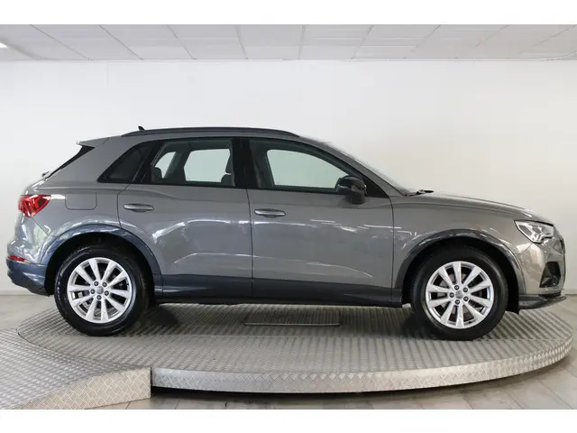Audi Q3 35 TFSI Pro Line business 2020 Benzine 7
