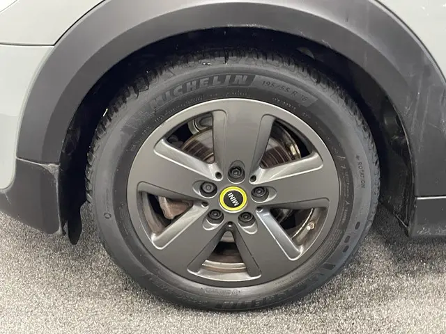 MINI Electric Mini Basic 33 kWh 2020 Elektrisch 24