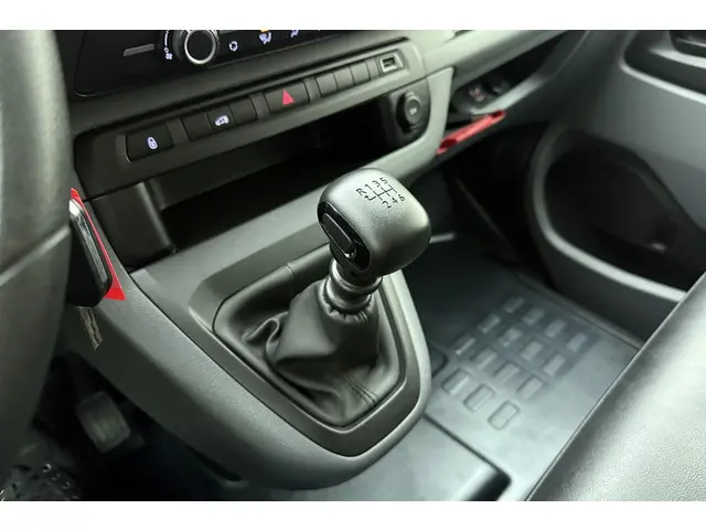 Citroën Jumpy 2.0 BlueHDI 145 M Club 2022 Diesel 25