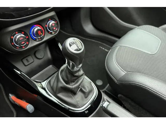 Opel ADAM 1.0 Turbo Rocks BlitZ 2019 Benzine 22