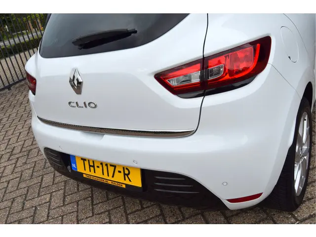 Renault Clio 0.9 TCe Limited 2018 Benzine 9