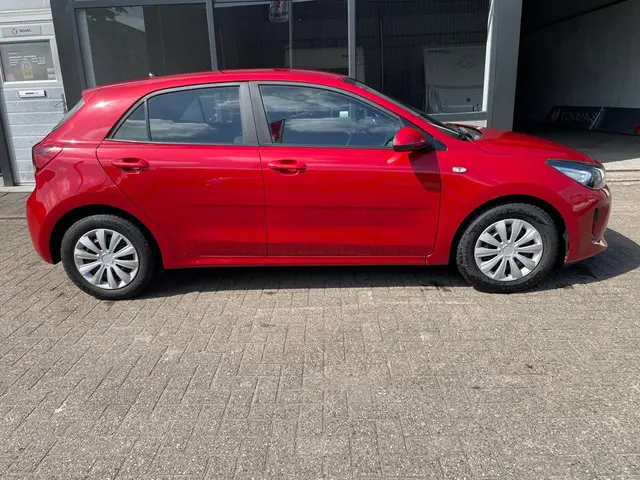 Kia Rio 1.2 CVVT ComfortPlusLine Facelift 2017 Benzine 12