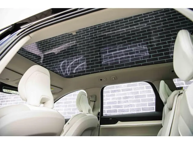 Volvo EX90 Single Motor Plus 7p. 104 kWh 2025 Elektrisch 28