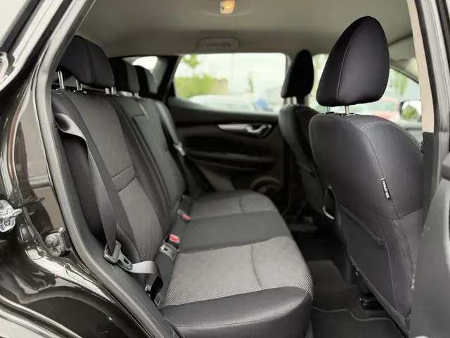 Nissan QASHQAI 1.2 Acenta 2015 Benzine 16