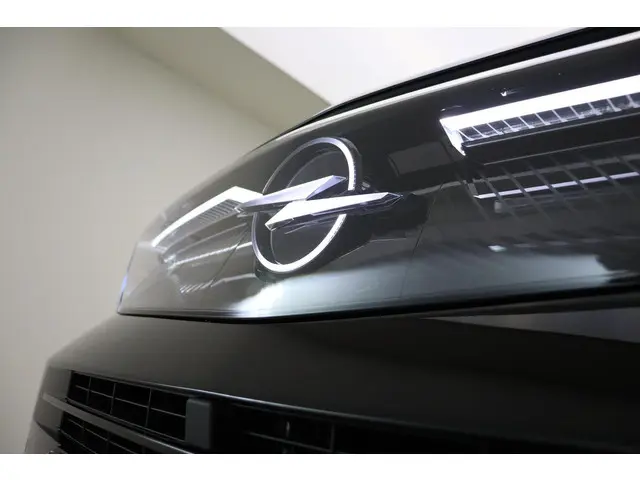 Opel Grandland 1.2 Turbo Hybrid GS 2025 Hybride Benzine 33