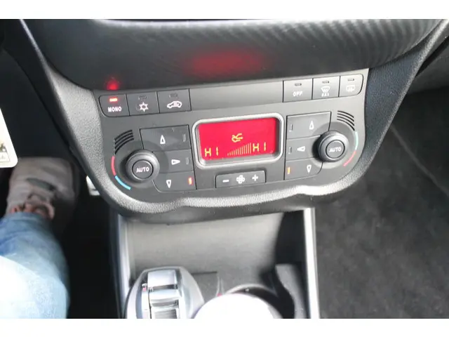 Alfa Romeo MiTo 0.9 TwinAir ECO Super 2017 Benzine 12