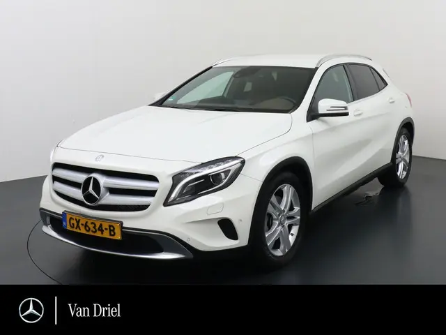 Mercedes-Benz GLA 250 4MATIC 2015 Benzine