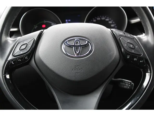 Toyota C-HR 1.8 Hybrid Active 2018 Hybride Benzine 15