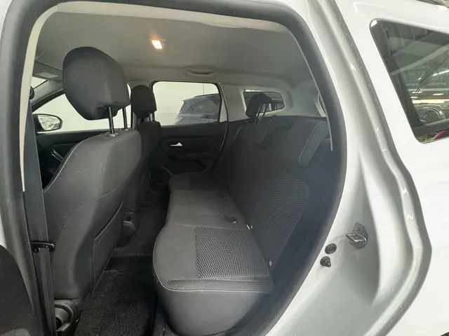 Dacia Duster 1.0 TCe Comfort 2021 Benzine 17