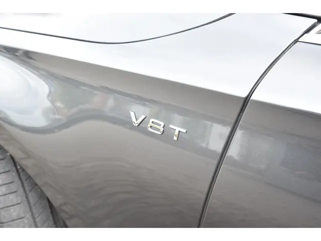 Audi A8 4.0 TFSI S8 quattro Pro Line+ 2013 Benzine 11