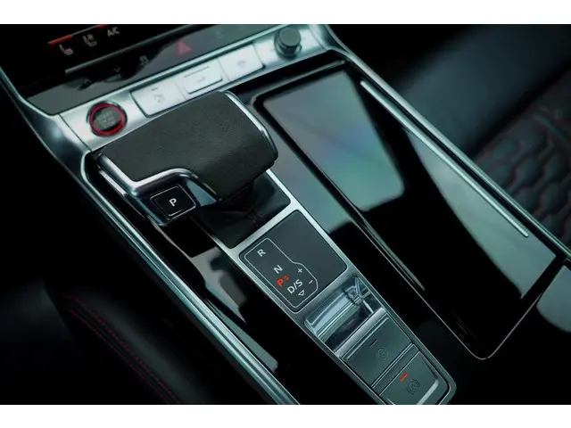 Audi RS6 A6 Avant TFSI quattro 2021 Benzine 16