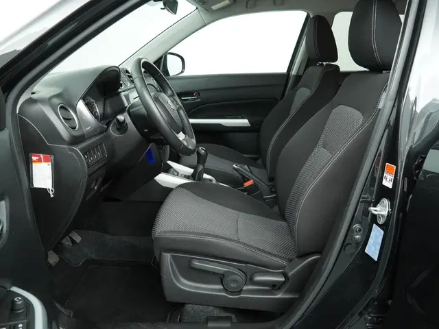 Suzuki Vitara 1.6 Exclusive 2017 Benzine 10
