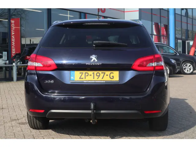 Peugeot 308 SW 1.2 PureTech Tech Edition 2019 Benzine 13
