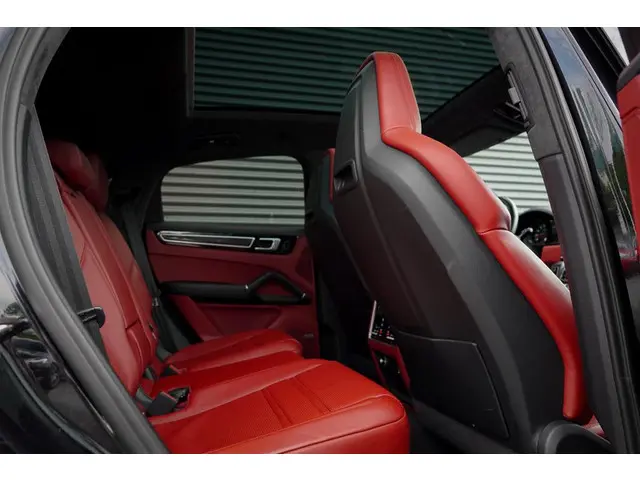 Porsche Cayenne Coupé 3.0 2020 Benzine 8