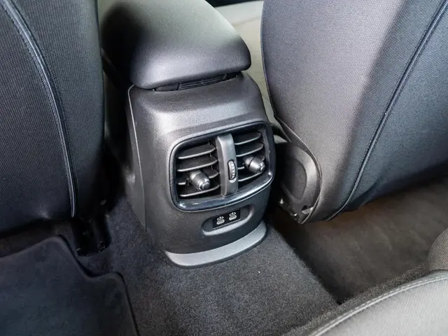MINI Clubman Cooper 2018 Benzine 15