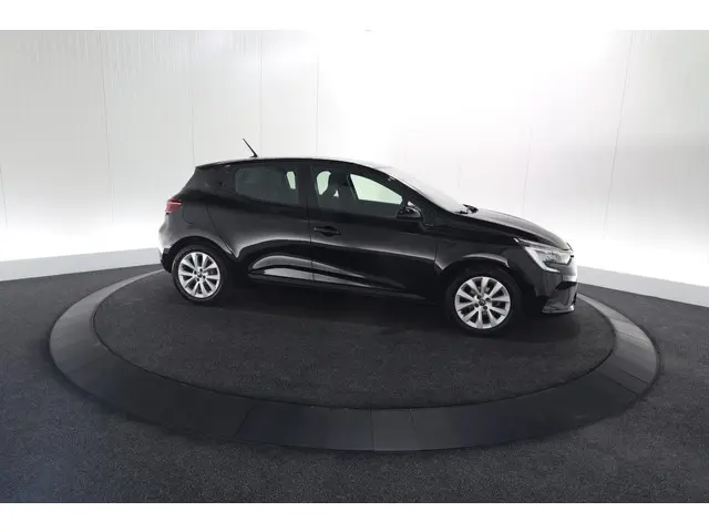 Renault Clio TCe 90 Zen 2022 Benzine 6