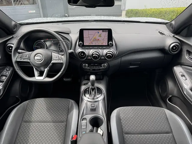 Nissan Juke 1.6 Hybrid N-Connecta 2024 Hybride Benzine 13