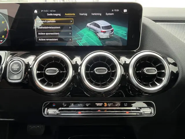 Mercedes-Benz B-Klasse 180 Launch Edition 2020 Benzine 72