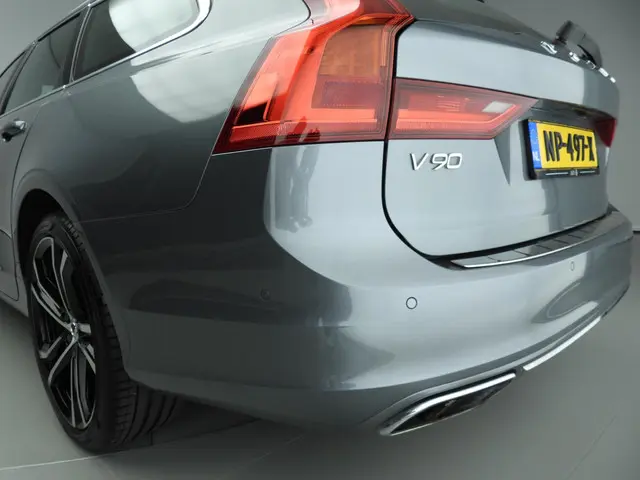 Volvo V90 2.0 T5 Momentum 2017 Benzine 42