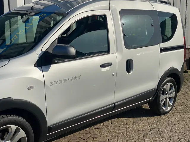 Dacia Dokker 1.2 TCe S&S Stepway 2017 Benzine 6