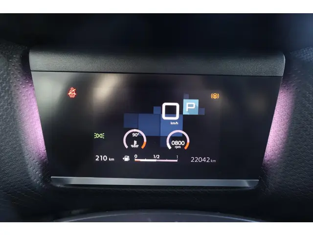 Citroën C4 1.2 Puretech Shine Pack Business 2023 Benzine 14