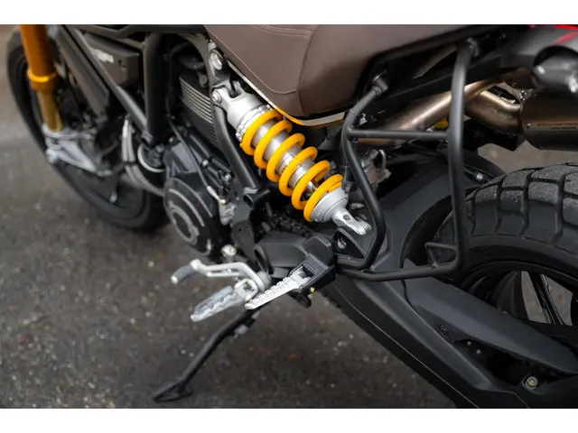 Ducati Scrambler 1100 Sport Pro 2022 Benzine 14