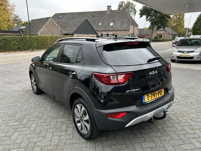 Kia Stonic 1.0 T-GDi MHEV DynamicPlusLine 2023 Benzine 8