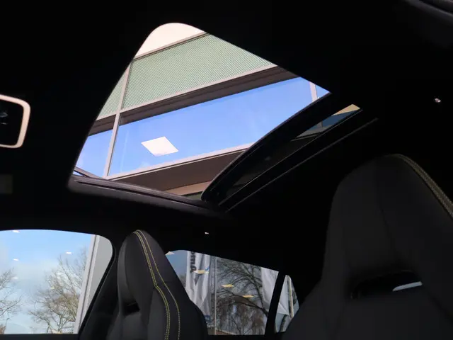 Lynk & Co 01 1.5 More 2026 Hybride Benzine 23