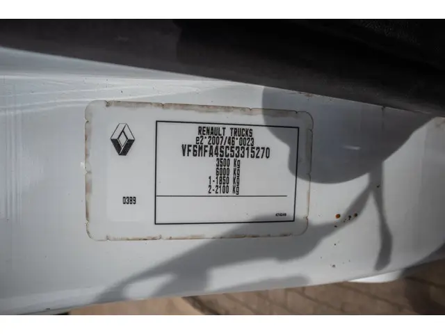 Renault Master 125 DCI + 6+1 personen 2015 Diesel 17