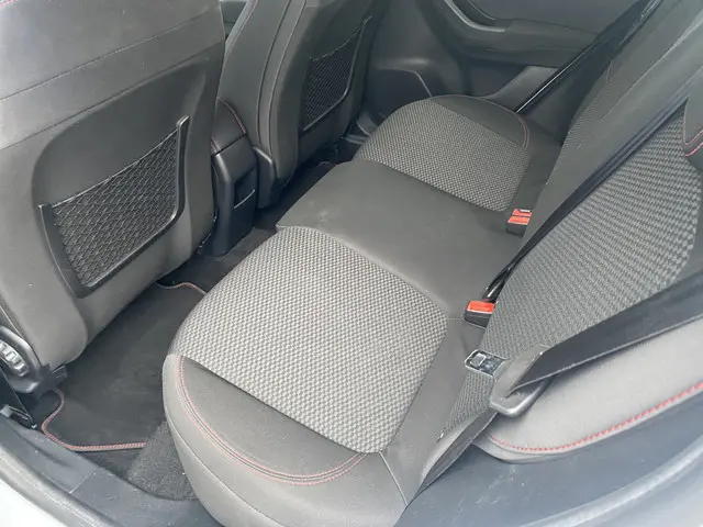 Ford Puma 1.0 EcoBoost ST-Line X 2021 Benzine 30