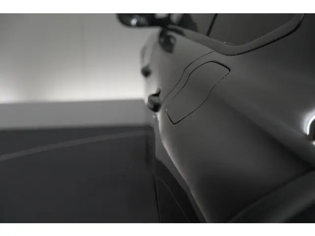 Peugeot 508 SW 1.6 HYbrid Allure 2022 Hybride Benzine 19